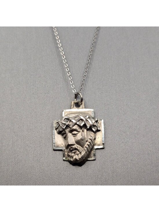 Chapel Jewelry - Vintage Chapel Sterling Silver Agony of Christ Pendant Necklace Brutalist 1976